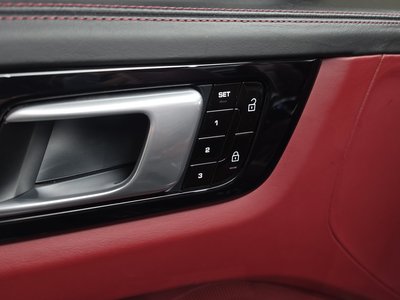 صورة مصغرة 26 لـ 2020 Porsche CAYENNE