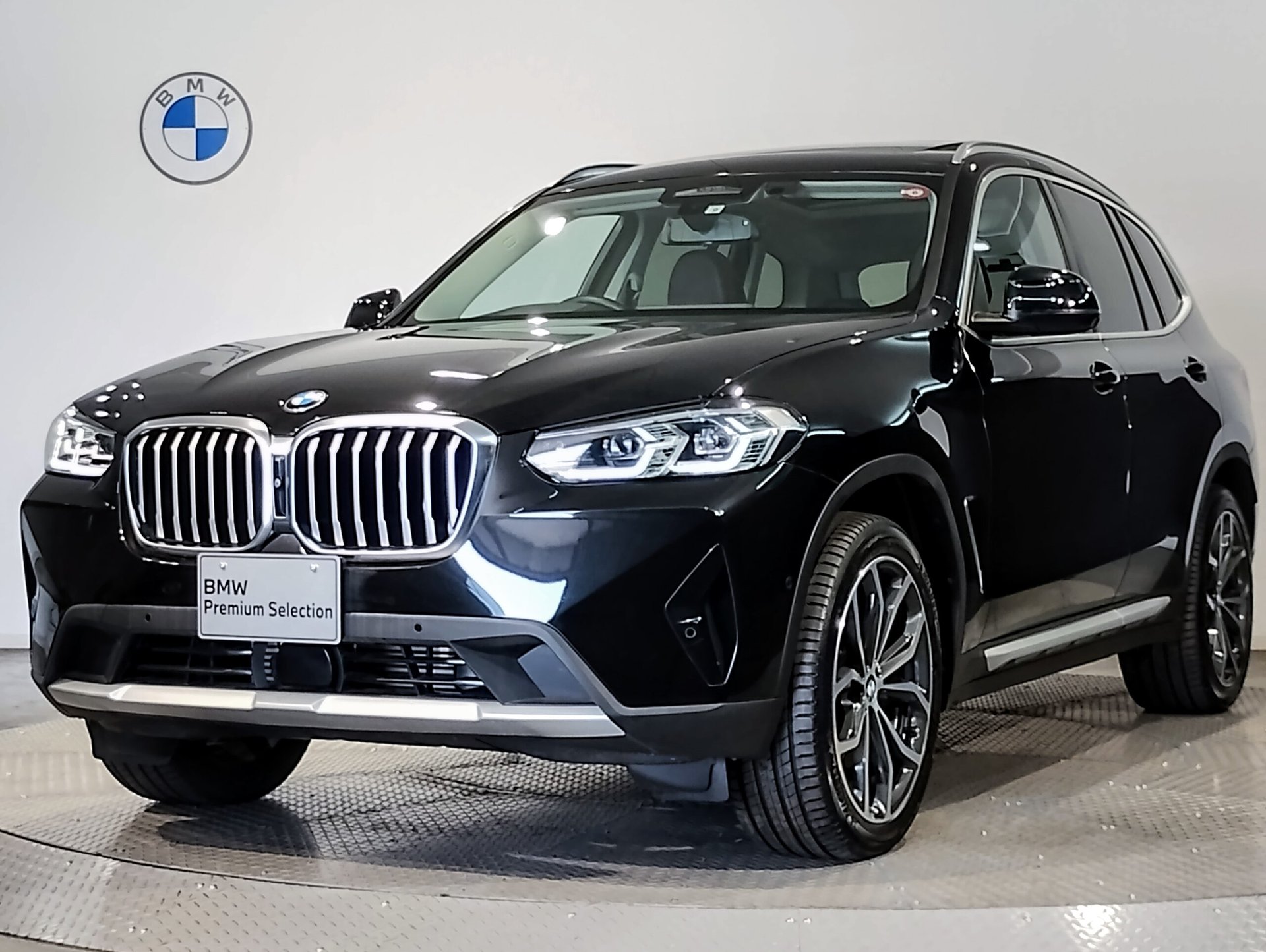 BMW X3 - View 1