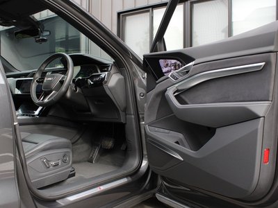 صورة 10 لـ 2023 AUDI E-TRON S SPORTBACK