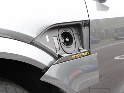 2023 AUDI E-TRON S SPORTBACK 缩略图 31