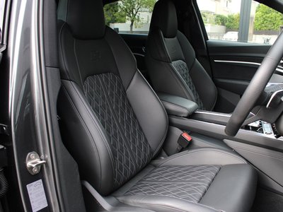 صورة 9 لـ 2023 AUDI E-TRON S SPORTBACK