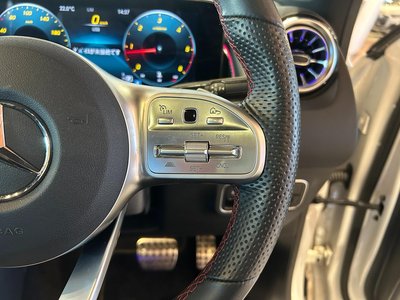 MERCEDES-BENZ GLB - 10