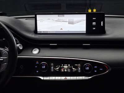 2022 Genesis GV70 — миниатюра 20