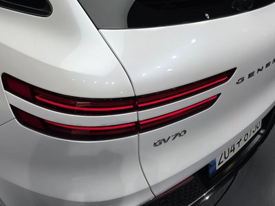 2022 Genesis GV70 — фото 10