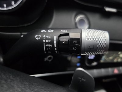 2022 Genesis GV70 — миниатюра 28