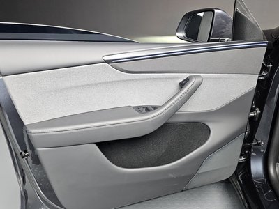 2025 Tesla MODEL Y — миниатюра 14