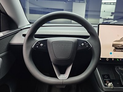 2025 Tesla MODEL Y — миниатюра 20