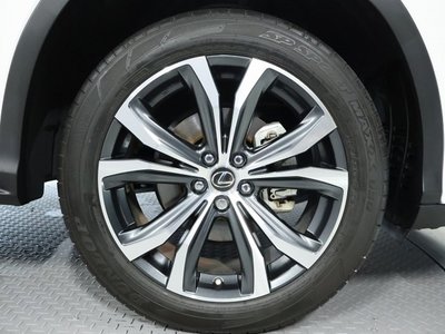 LEXUS RX - 8