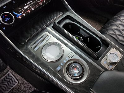GENESIS GV80 - 9