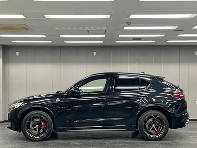 ALFA ROMEO STELVIO - 9