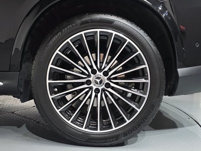 MERCEDES-BENZ GLC - 8