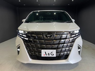 TOYOTA ALPHARD - 2