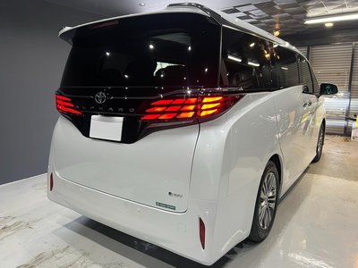TOYOTA ALPHARD - 7