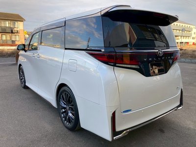 TOYOTA VELLFIRE - 6