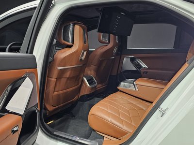 2022 BMW 7 SERIES — миниатюра 17