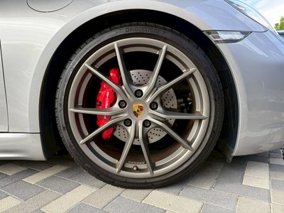 2018 Porsche 718 — фото 6