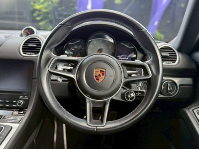 2018 Porsche 718 缩略图 12