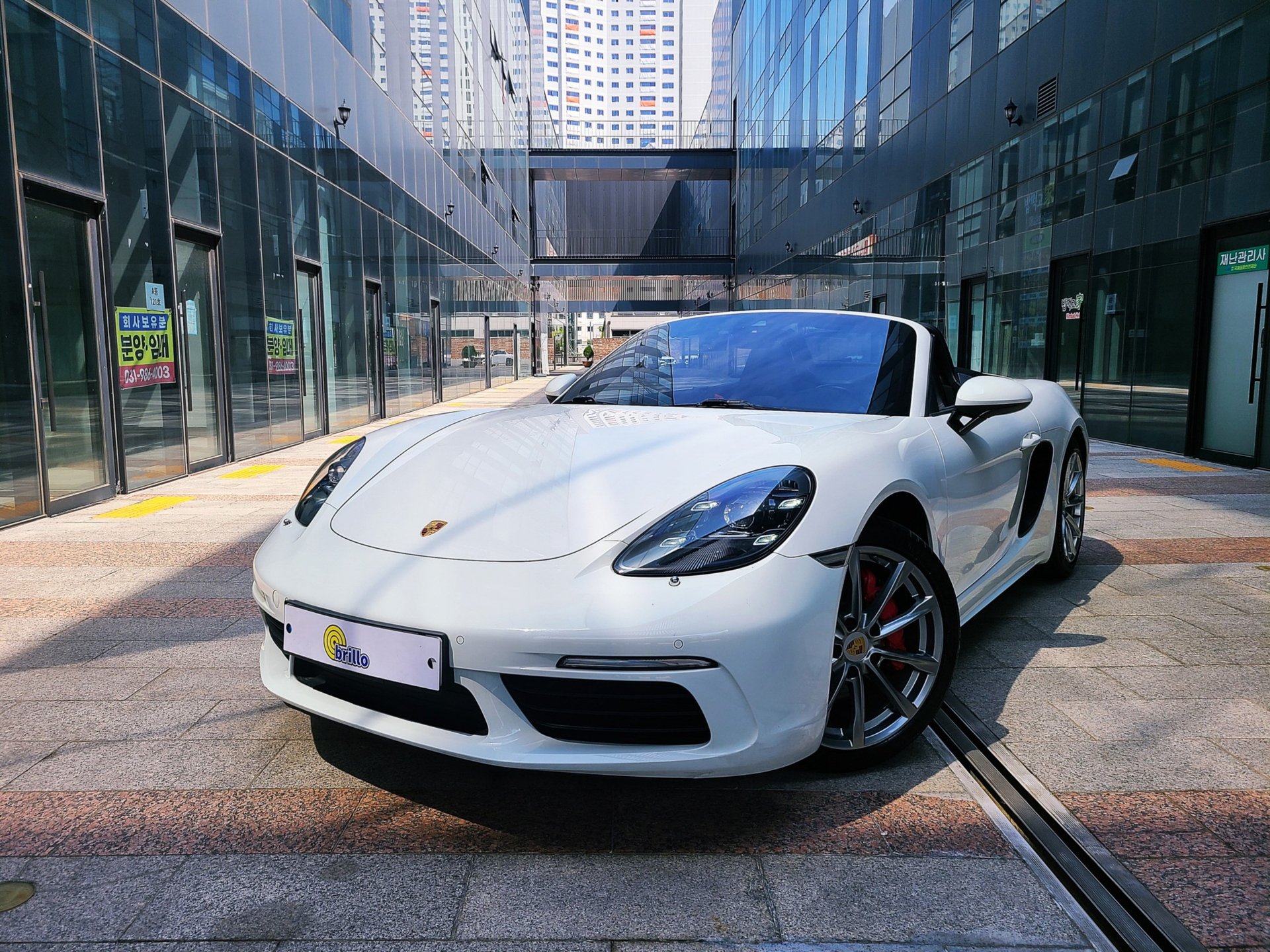 2018 Porsche 718 — фото 1