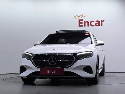 MERCEDES-BENZ E-CLASS - 2