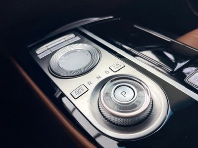 GENESIS G80 (RG3) - 9
