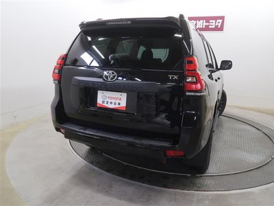 TOYOTA LAND CRUISER PRADO - 9