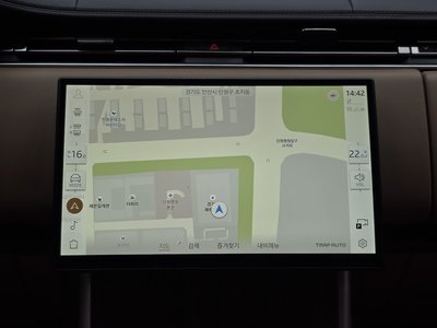 2023 LAND Rover RANGE ROVER — миниатюра 13
