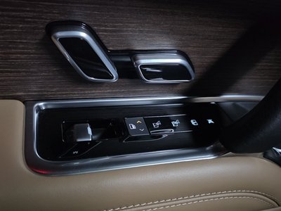 2023 LAND Rover RANGE ROVER — миниатюра 12