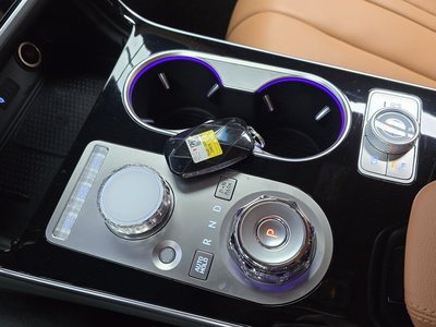 2025 Genesis GV80 — миниатюра 12