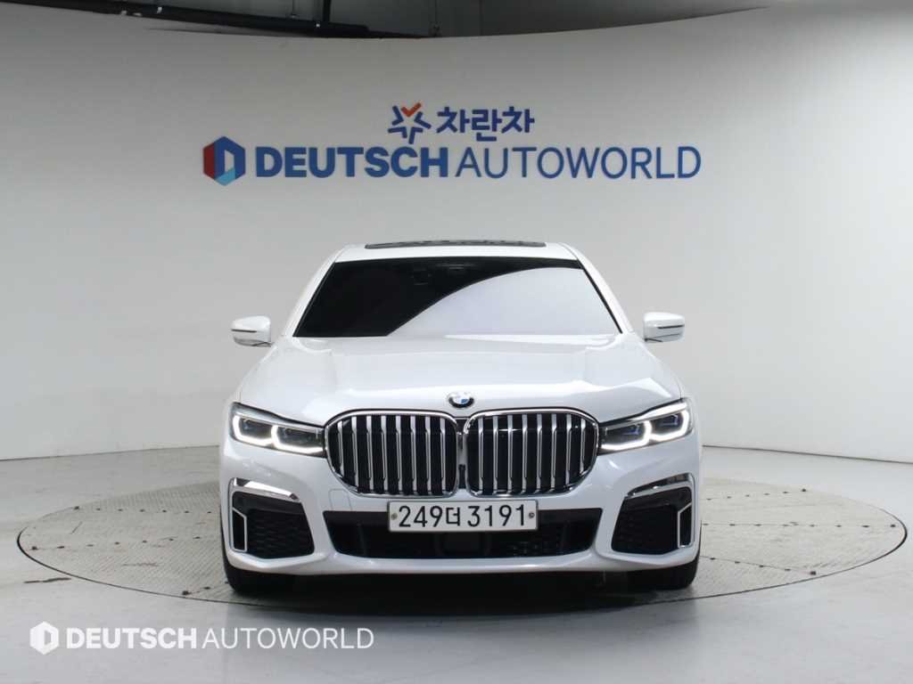 BMW 7 SERIES - View 1
