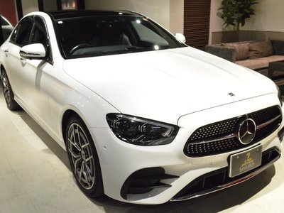 MERCEDES-BENZ E-CLASS - 2