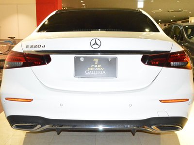 MERCEDES-BENZ E-CLASS - 7