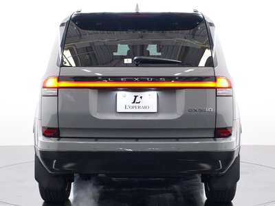 2025 Lexus GX thumbnail 23
