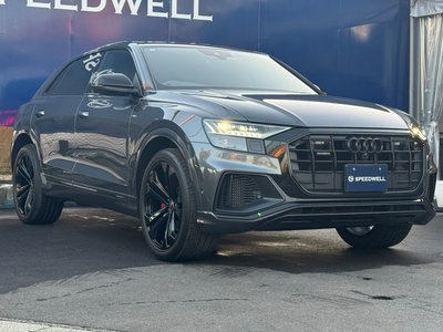 AUDI Q8 - 5