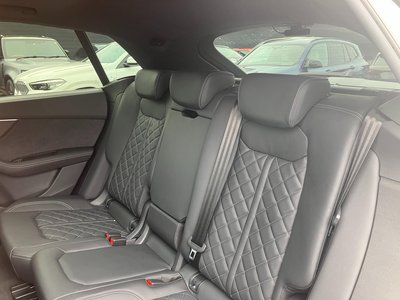 2024 AUDI SQ8 — миниатюра 28
