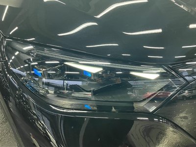 MERCEDES-BENZ EQE - 7