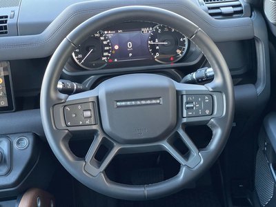 LAND ROVER DEFENDER - 5