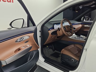 2024 Genesis GV70 — миниатюра 13