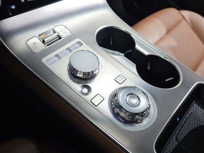 2024 Genesis GV70 — миниатюра 12