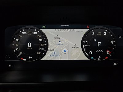 LAND ROVER DEFENDER - 8