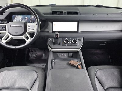 LAND ROVER DEFENDER - 5