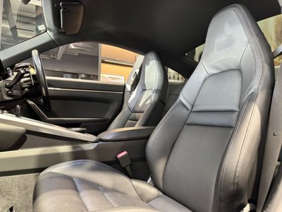 PORSCHE 911 - 9