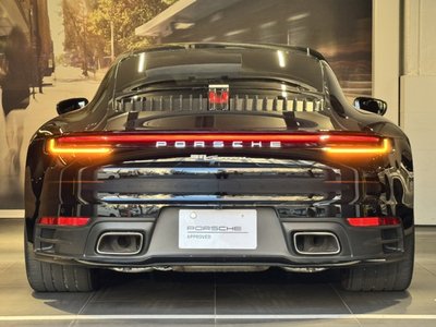 PORSCHE 911 - 5