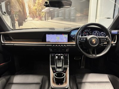 PORSCHE 911 - 10