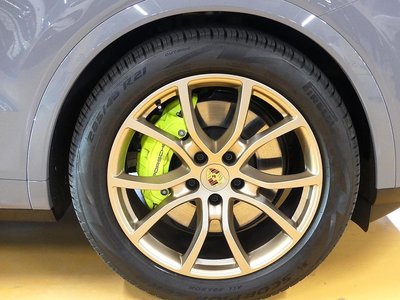 PORSCHE CAYENNE - 6