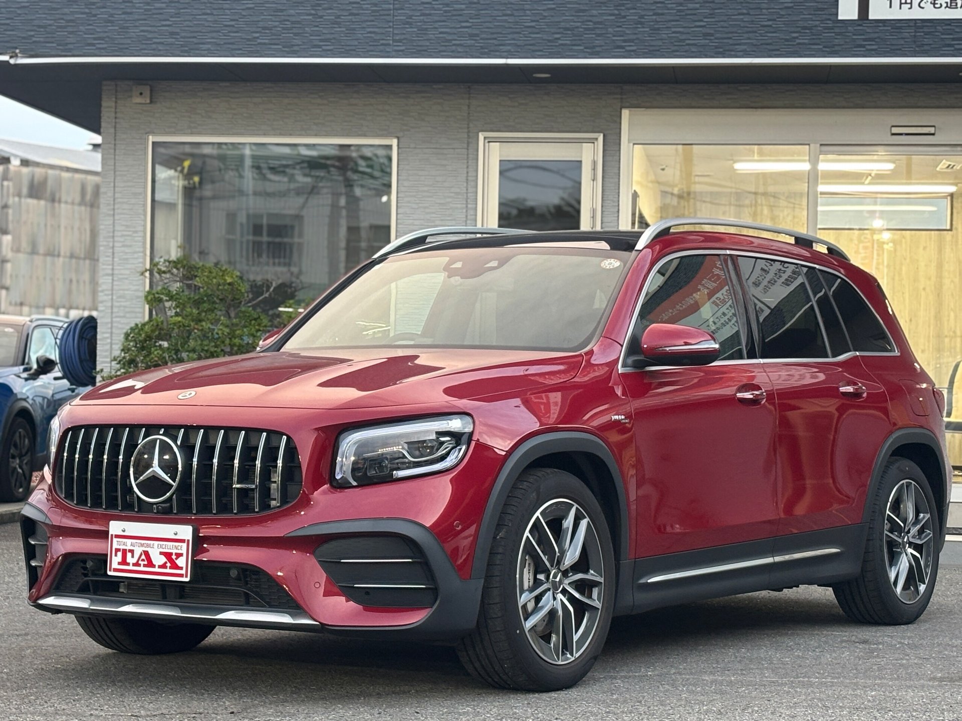 MERCEDES-BENZ GLB AMG - View 1