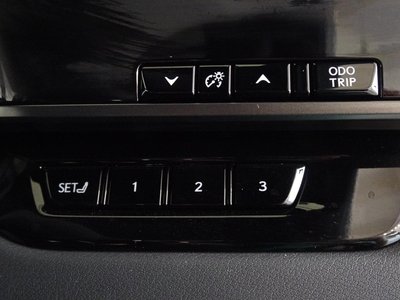 2025 Lexus RX thumbnail 14