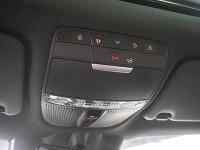 صورة مصغرة 50 لـ 2020 Mercedes-BENZ GLC AMG