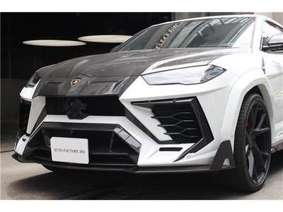 2020 Lamborghini URUS photo 7