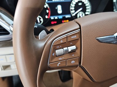 2021 Genesis G90 thumbnail 29