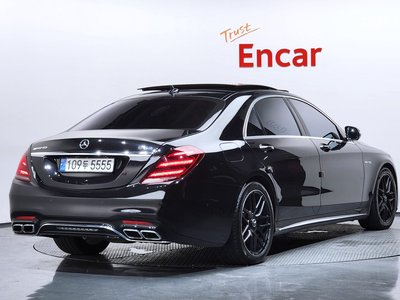 2018 Mercedes-BENZ S-CLASS photo 3
